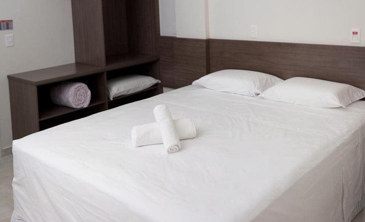 Hotel Dois H Жоїнвіль Екстер'єр фото